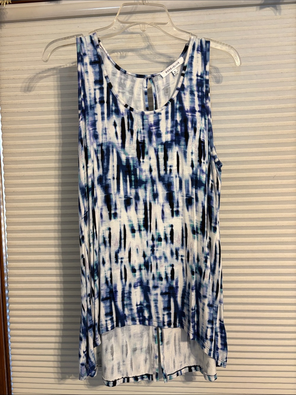 Sleeveless Blue Tie-Dye Tank Top